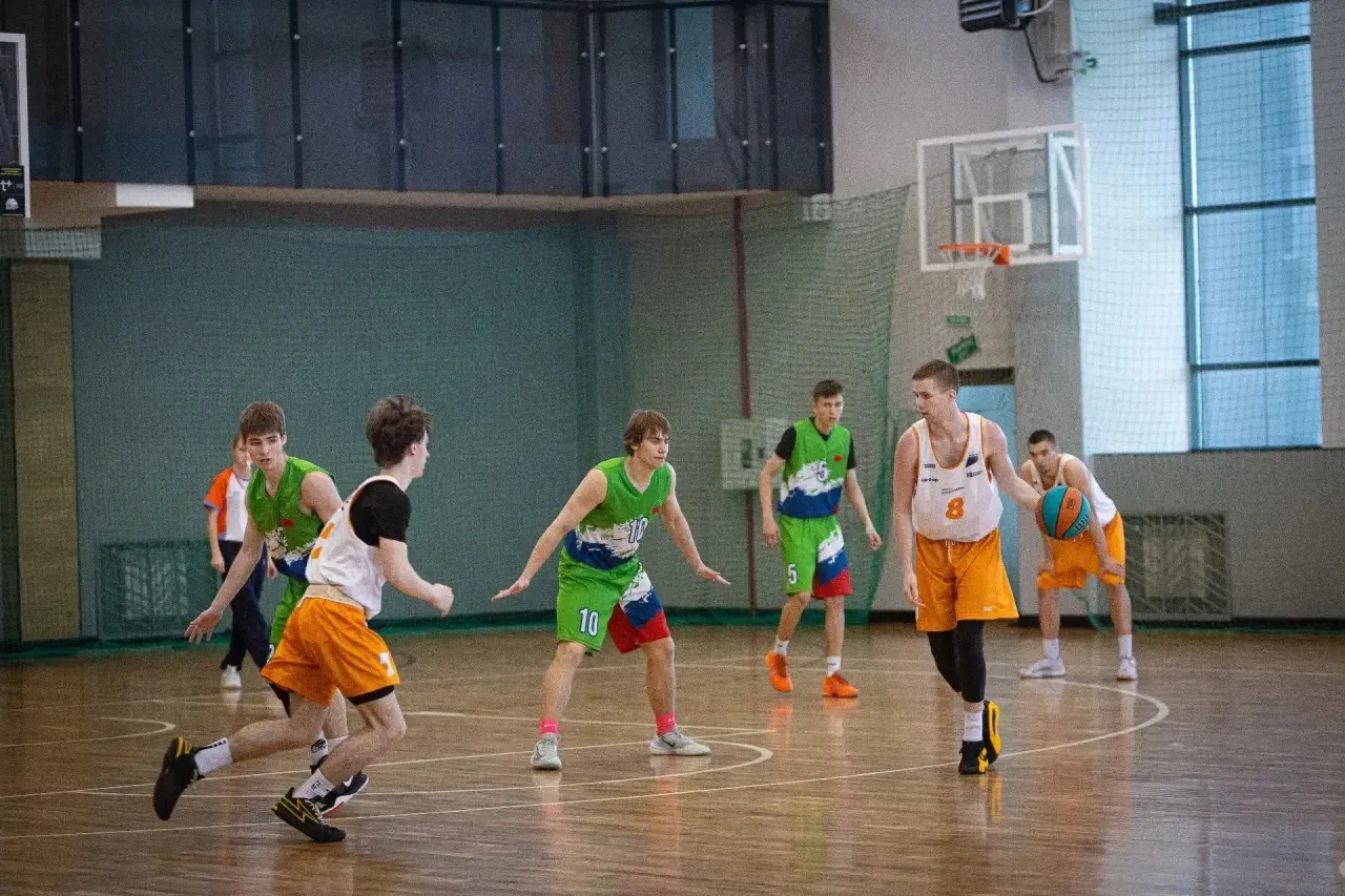🏀Физкультурное мероприятие по баскетболу «Исторические регионы вместе» прошло в Мелито...