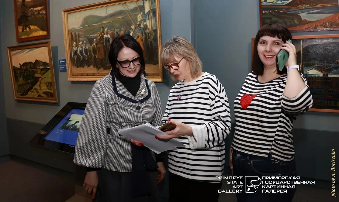 Ожившие картины в Приморской галерее  В Приморской государственной картинной галерее состоялся яркий