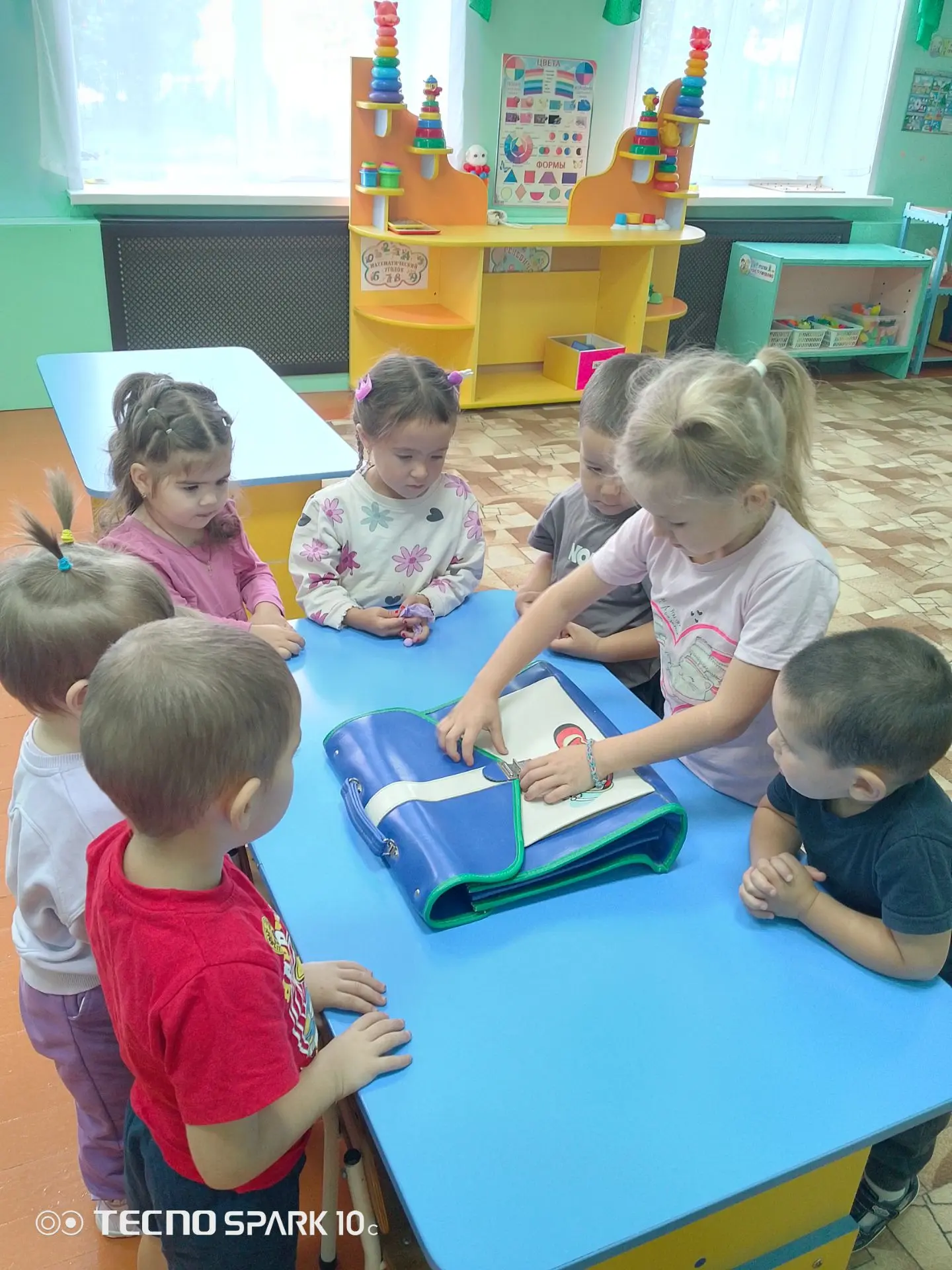 В разновозрастной группе весело и познавательно отметили День знаний!