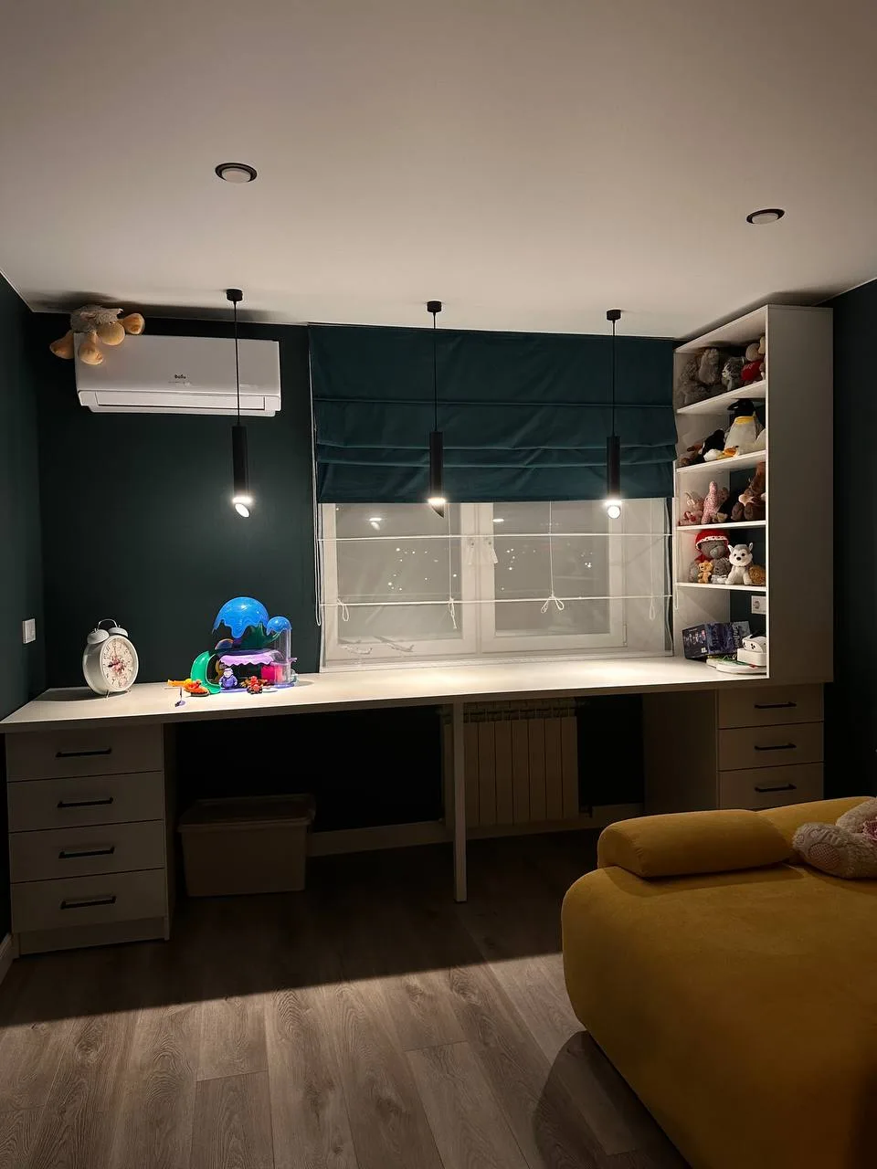 Готов ещё один большой заказ — оформили окна сразу в нескольких комнатах дома.