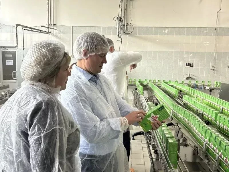 Назаровские чиновники тратят рабочее время на агитацию за Сергея Еремина