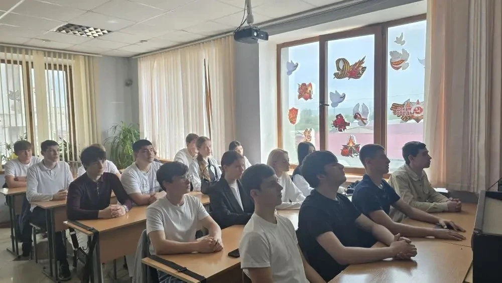 📌Сегодня 18 мая прошёл  последний урок в этом учебном году из серии цикла «Разговоры о важном». Он 