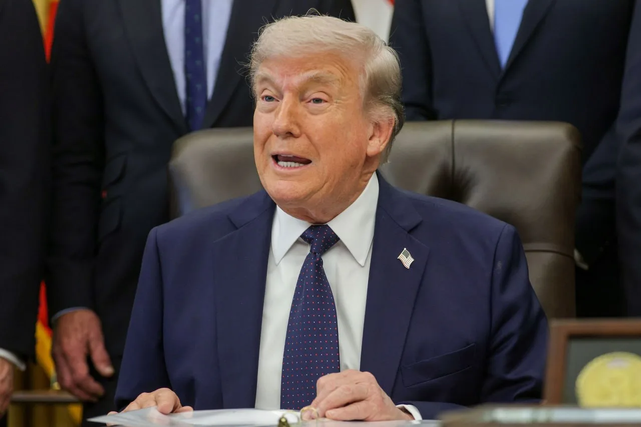 Трамп назвал Италию и Германию «очень плохими» союзниками по НАТО.

По словам президента США, во вре