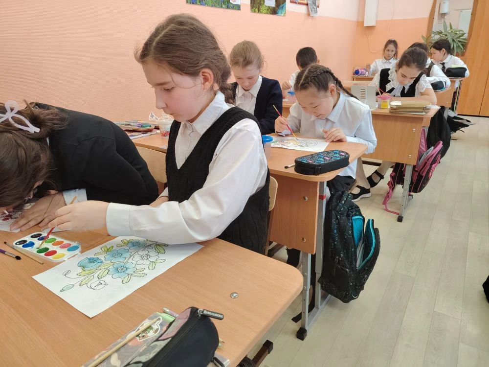«Одна страна – одна история».   Сегодня, в 3Б классе, прошло увлекательное занятие, посвящённое уник