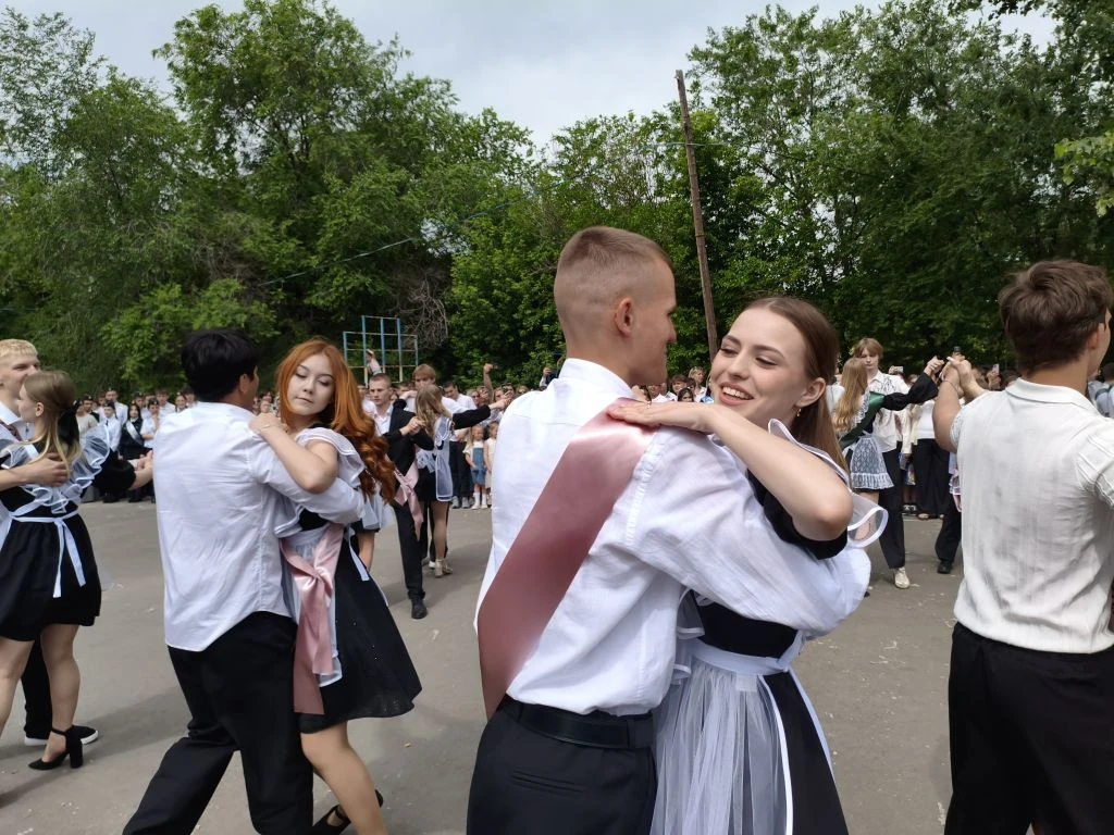 Поздравляем с окончанием учебного года!  26 мая 2026 года состоялось торжественное мероприятие, посв