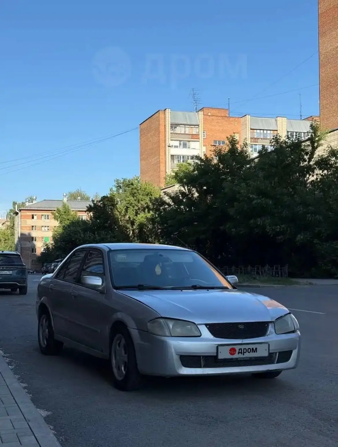 Продам Mazda Protege 2000 г.в 1.8л 122л.с автомат
