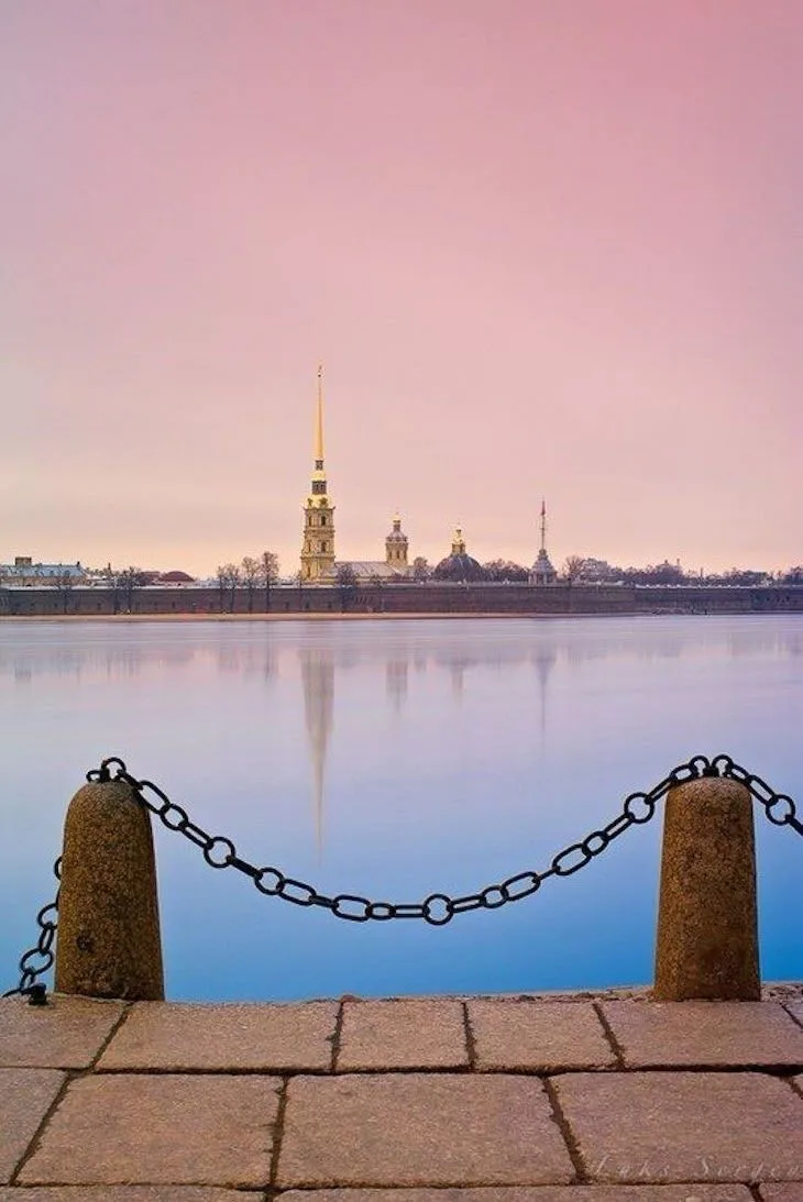 🍀Погода в Санкт-Петербурге 27 марта 2026 года. Переменная облачность. Без существенных осадков. Вете