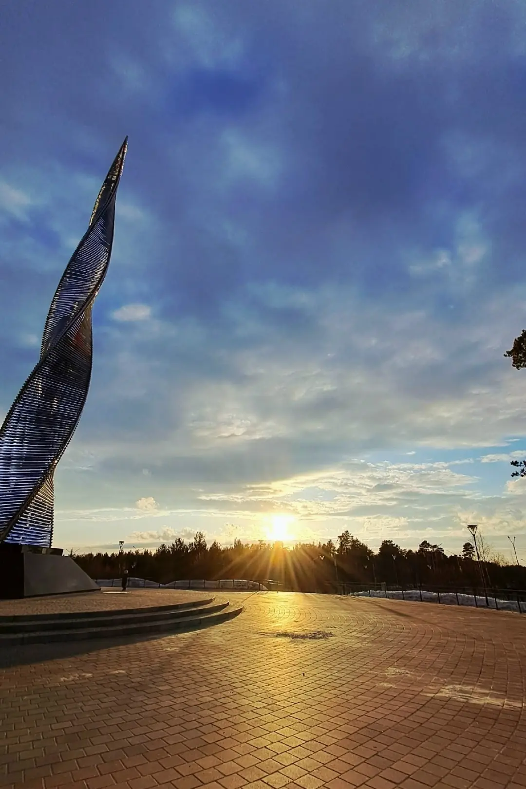 Закат — это поцелуй солнца на прощание❤️  Фото поделилась Татьяна Автономова