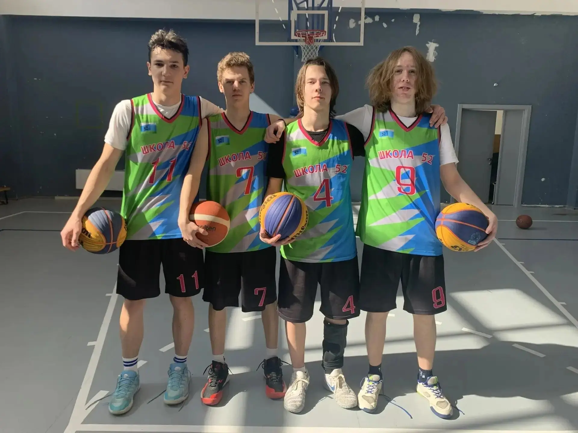 🏀4 апреля в МАОУ СОШ № 215 прошёл захватывающий Районный этап «Школьной лиги по баскетболу 3×3 им. К