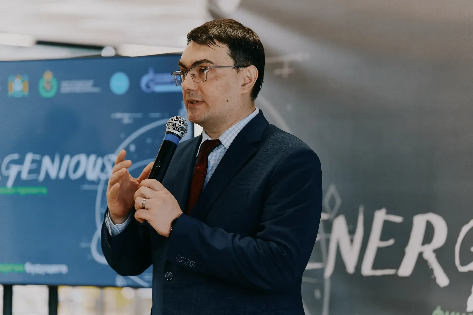 ⚡ В Югре прошла церемония открытия зимней школы образовательного профориентационного проекта «ЭнерГе