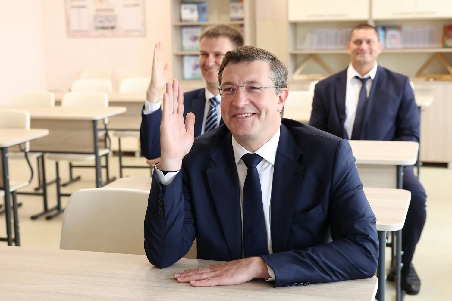 Губернатор Глеб Никитин открыл новую школу в Ворсме и оценил развитие кластера «Професс...