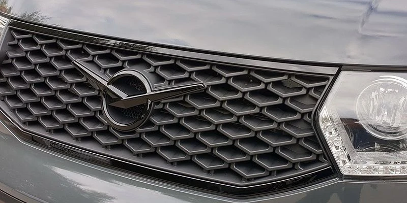 🚙🔥 Рассекречен салон нового УАЗ «Патриот». И да — он наконец-то перестал быть музеем советского плас