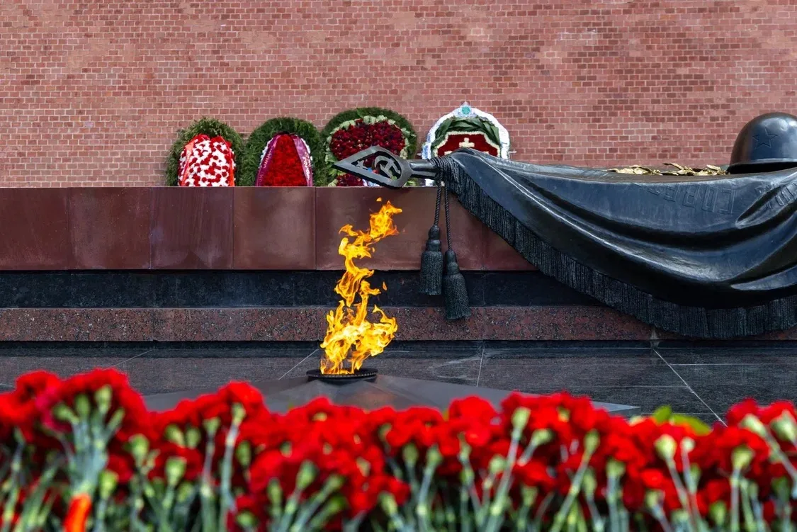 🕊 Связь поколений — в наших сердцах