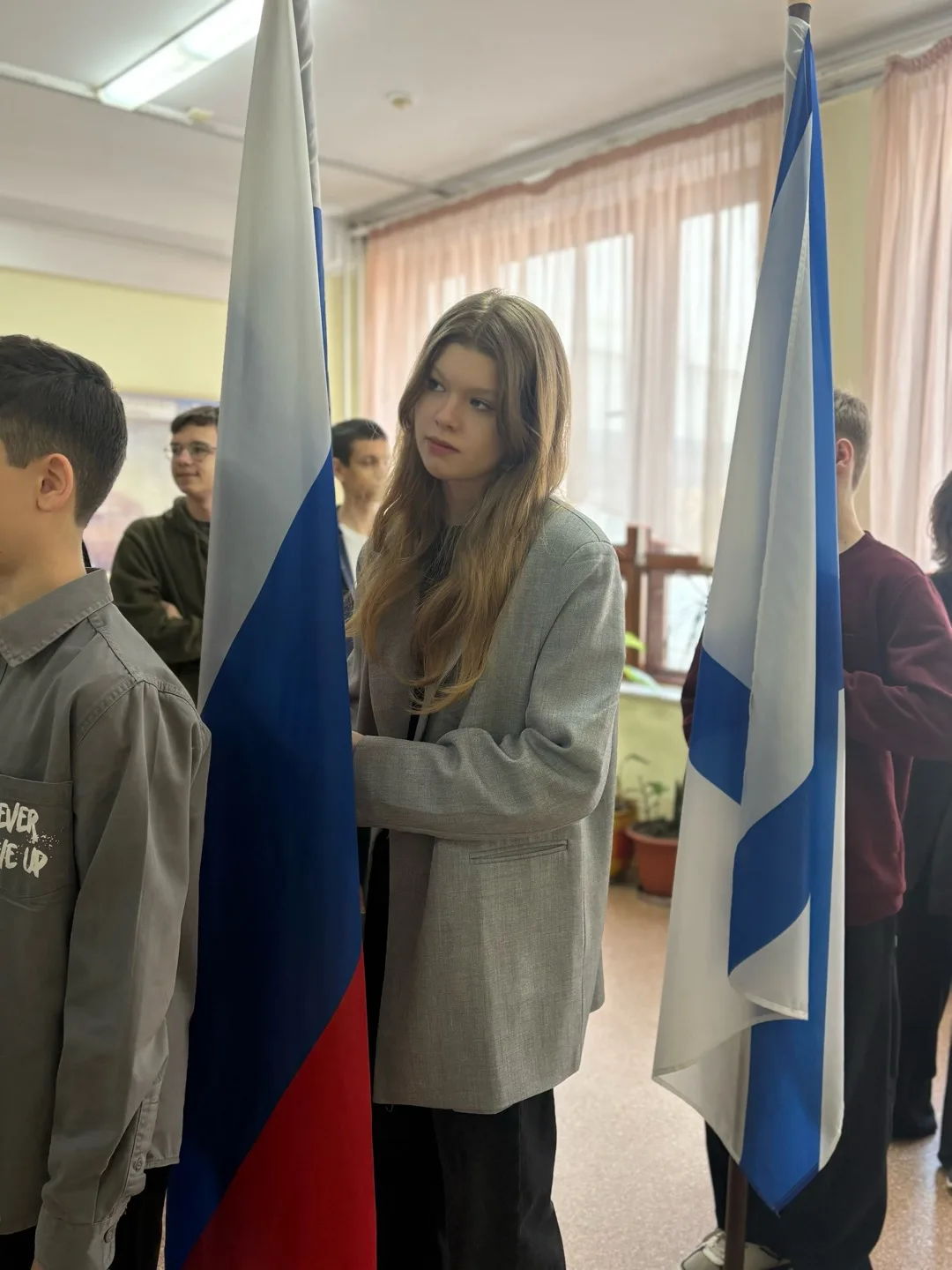 ПОДНЯТИЕ ФЛАГА!             16 марта🇷🇺    Морозное, но солнечное утро – идеальное время для старта н