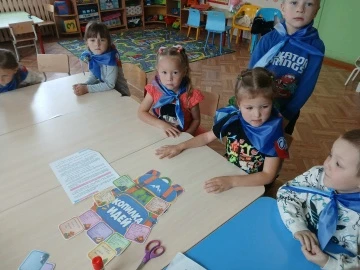 В нашей группе «Пчёлки» стартовал третий событийный проект «Увлекательный поход»!
