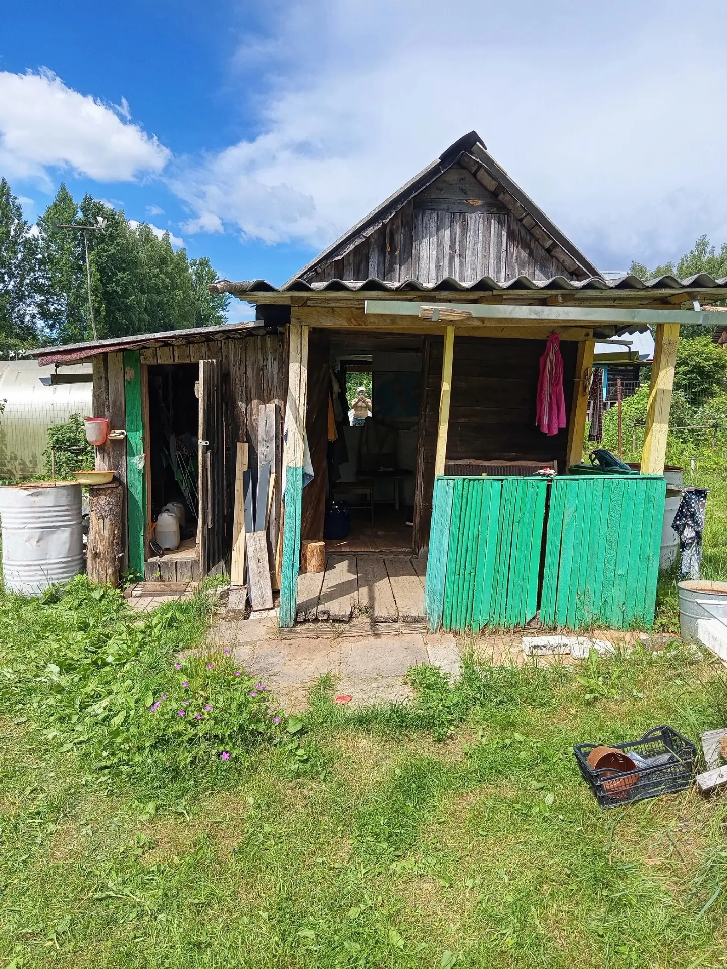Продам участок 10 соток, СНТ Лесное, пл. 92-й км. Направление Будогощь.