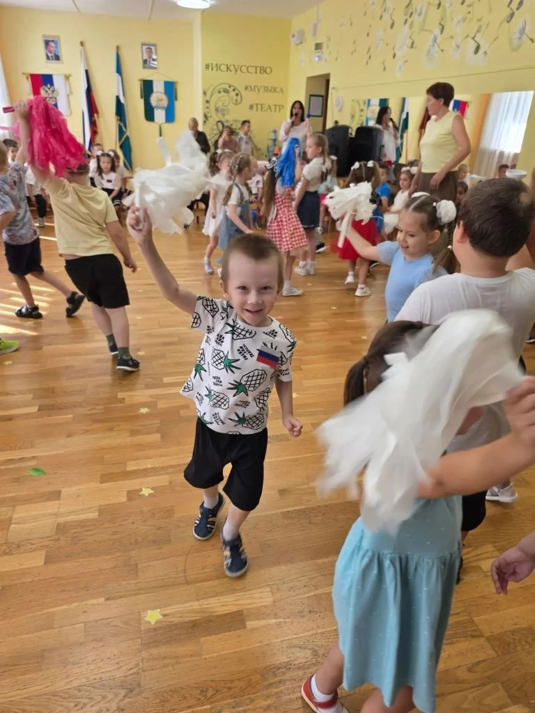 День Российского флага в нашем детском саду!