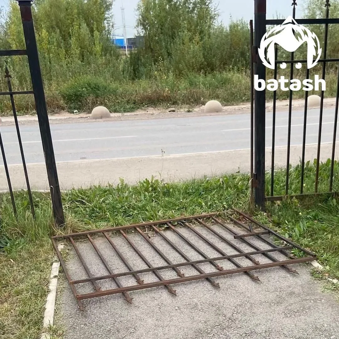 Забор упал на четырёхлетнего ребёнка в Зубово.
