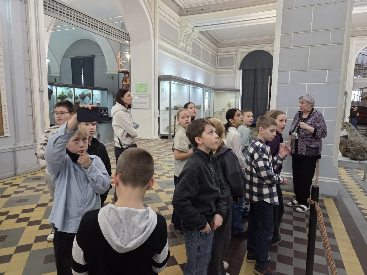 #КЛАССный_досуг_79школа  25 марта учащиеся 4 «А» класса провели с пользой и отправились в Зоологичес