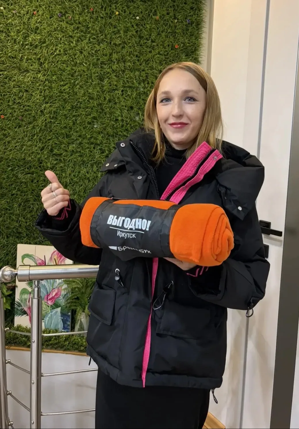 Один из пледов забрал победитель в офисе 🚀😇 Ура! Спасибо за доверие ♥️