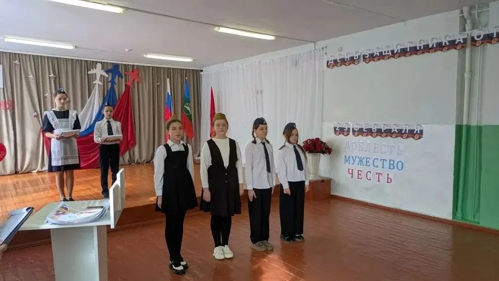 Вот и подошёл к концу месяц патриотизма.