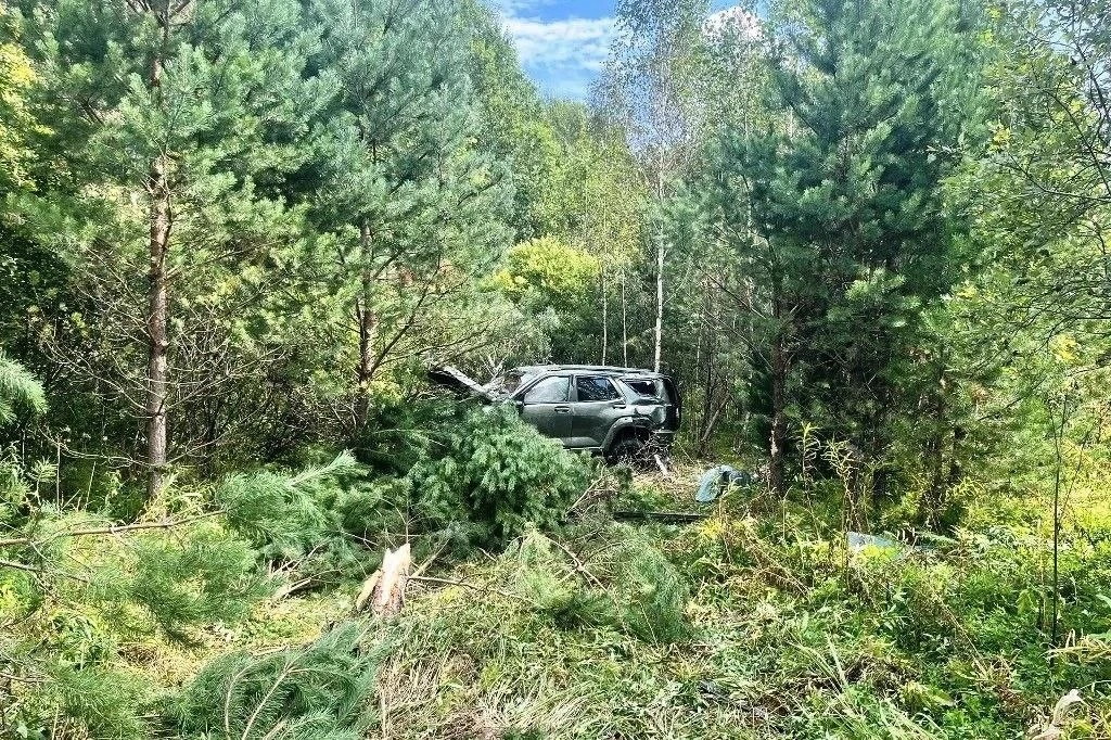 Семья из Сургута попала в ДТП на трассе в Тюменской области