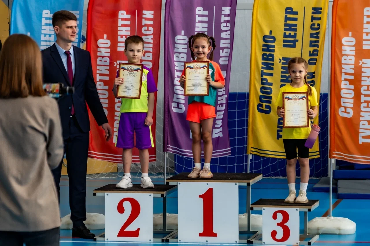 🏃‍♂25 февраля на базе нашей школы прошёл областной фестиваль "Звёздочки спорта".⭐  🏃‍♀Юные спортсмен