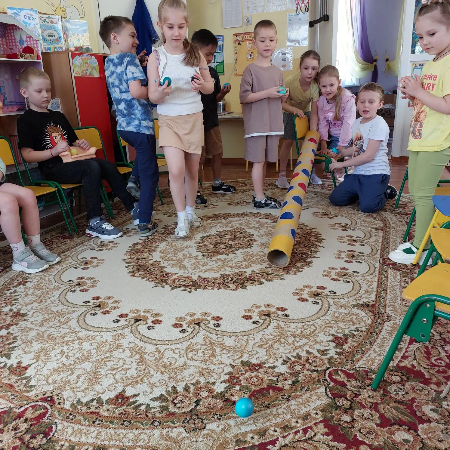 ✨ Пасха в подготовительной группе: красим и играем по русским традициям! ✨