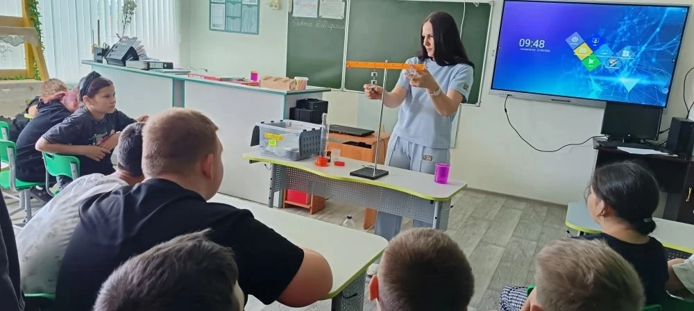 Фестиваль лучших педагогических практик Оренбургской области
прошёл  в нашей школе 1 июня 2026. 🪄

