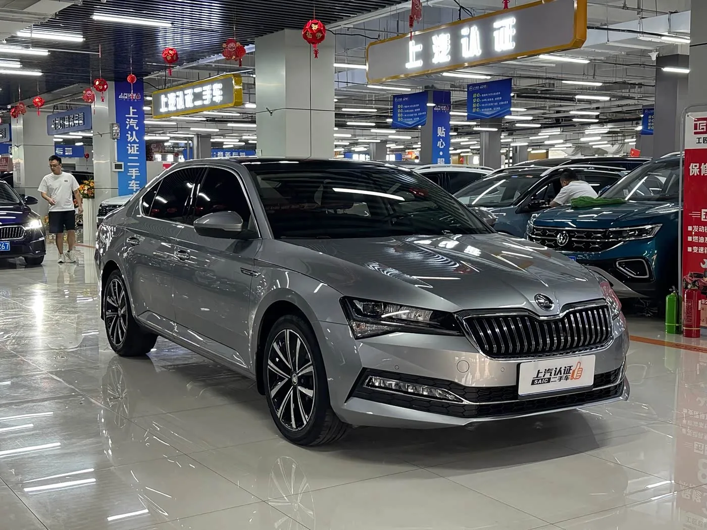🇨🇳 Доступен для заказа из Китая

Skoda Superb 2023 год, 1,4 л (150 л.с.), робот (DSG)
Пробег 14 21