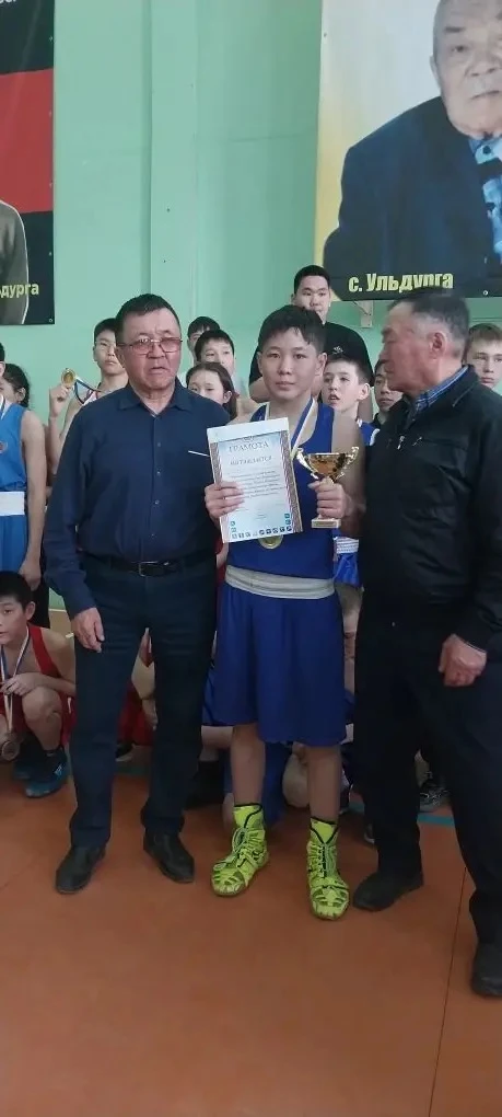 17-18.04.2026г. Прошло открытое первенство района по боксу среди юношей в с.Ульдурга памяти почётног