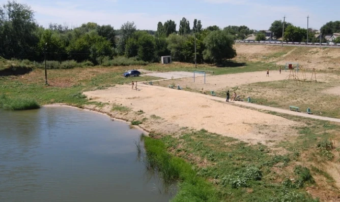 В Новоузенске сделают современный городской пляж на реке Большой Узень