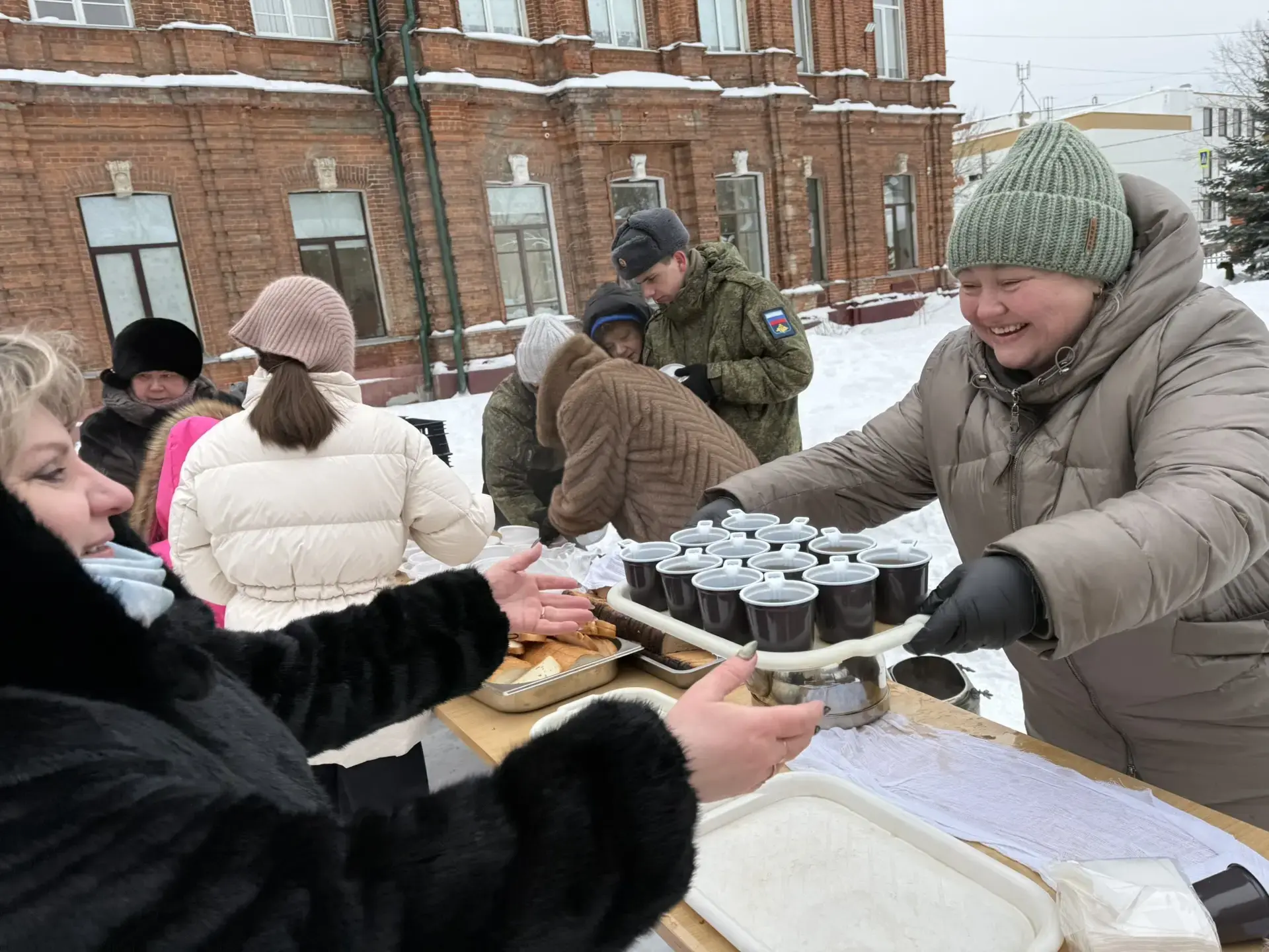 19 февраля в нашей гимназии было жарко от душевного тепла!   Главным событием дня стал праздник солд