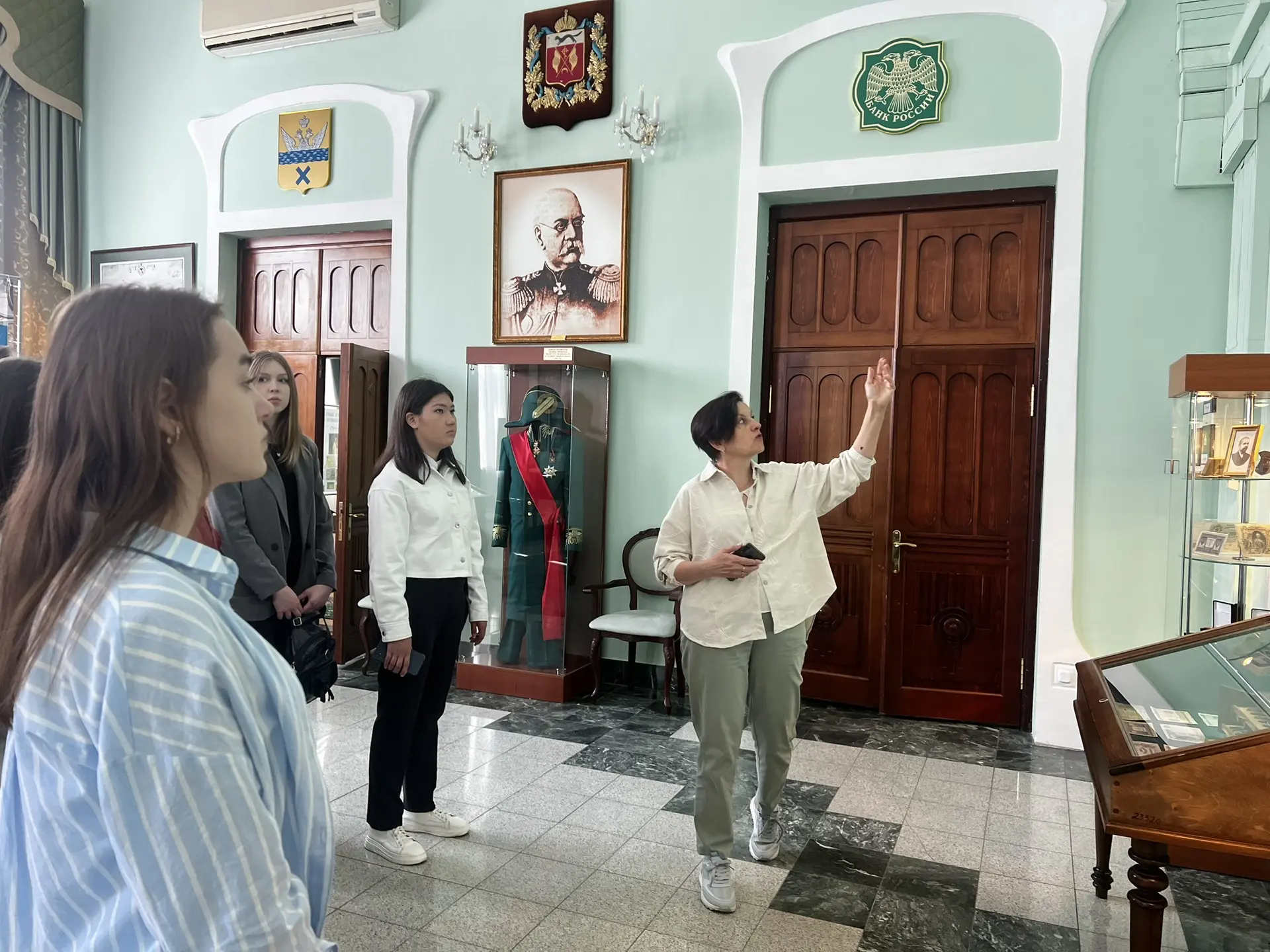 🏛 Экскурсия 10‑го класса в музей Центробанка 🏛

Ученики 10‑го класса посетили музей Центрального б