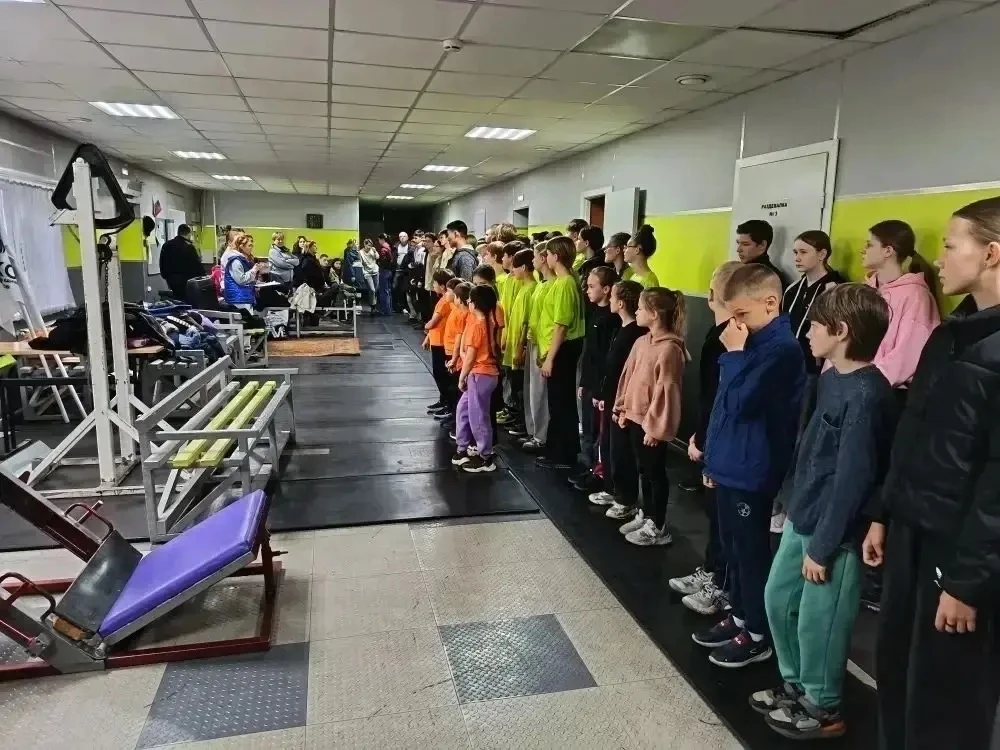 🏆 В РИТМе победы: «Вызов Первых» принят!  15 мая на муниципальном этапе Всероссийского физкультурног