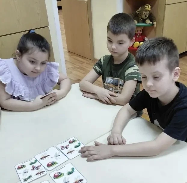 Дети подготовительной группы N29 МБОУ "Эффективная школа" дошкольное отделение Ласточка продолжают з