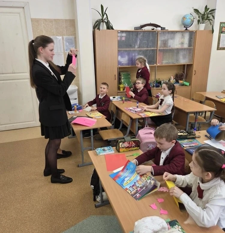 ДЕНЬ ЕДИНЫХ ДЕЙСТВИЙ:  Мероприятие к Международному женскому дню для участников программы «Орлята Ро