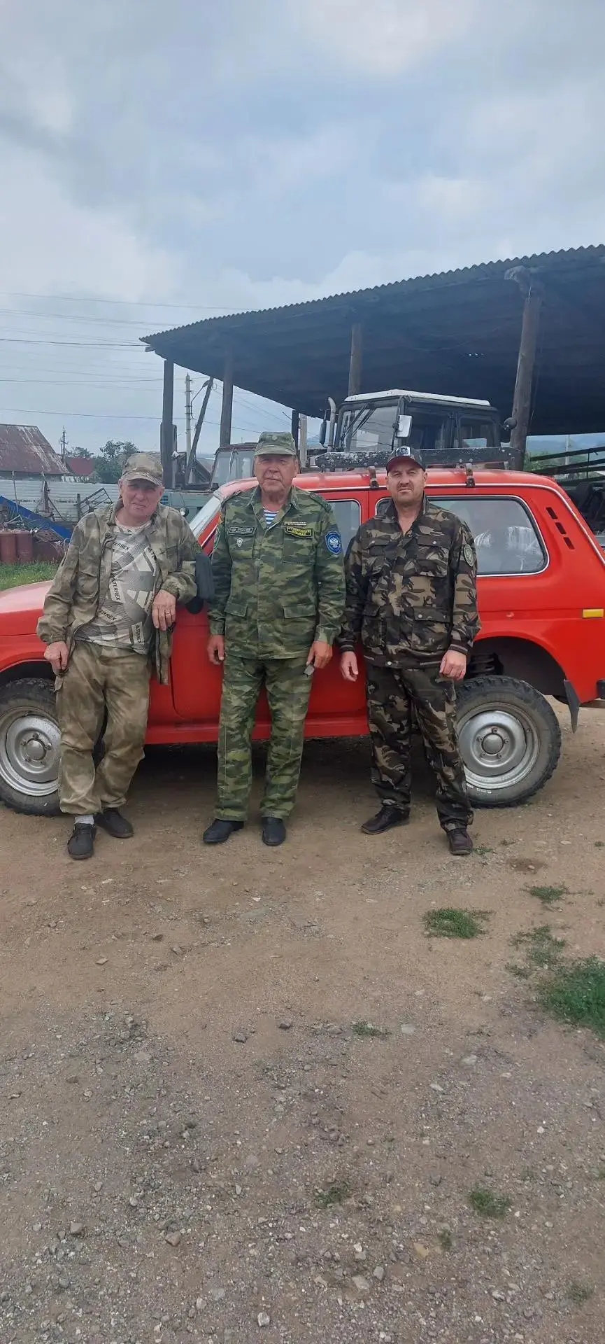 ⚡️ Пятый автомобиль на фронт: казаки Северо-Сучанской станицы продолжают помогать бойцам

📌Сегодня,
