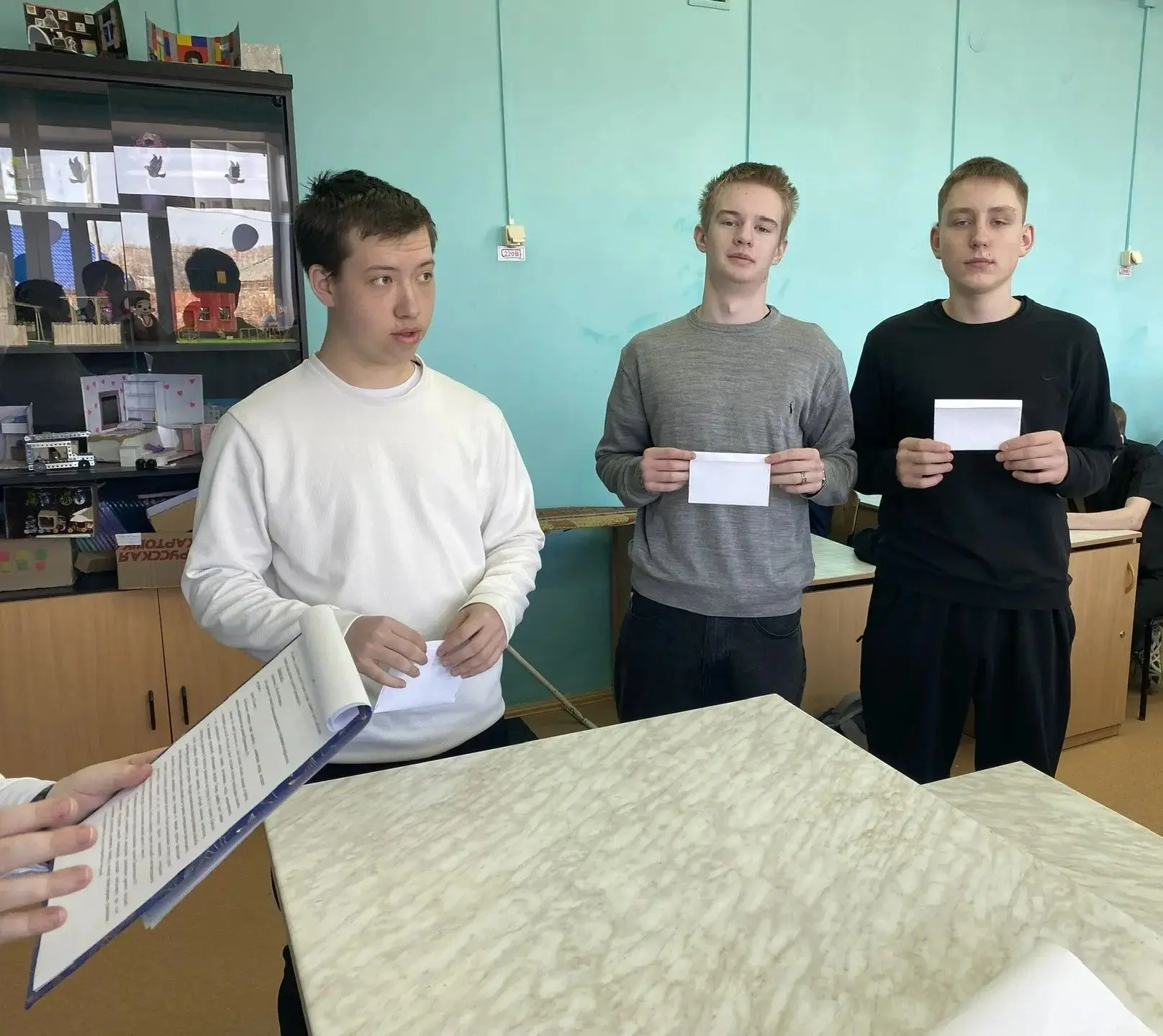 НЕДЕЛЯ ПСИХОЛОГИИ 🤝 В 10а классе прошло занятие с элементами тренинга под названием «Мы». Цель этого