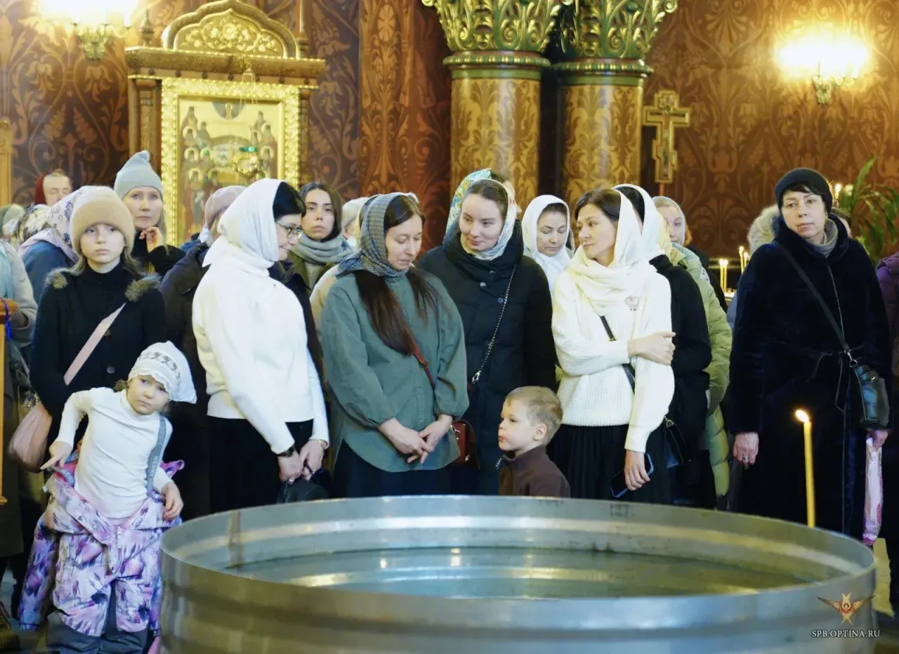 «Если кто тебе скажет: «Ваша и наша вера от Бога», то ты, чадо, ответь так: «Кривовер! Или ты и Бога