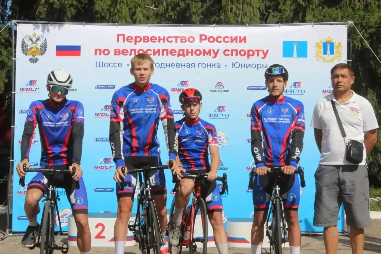 НИКИТА ТОЛМАЧЁВ БЛИСТАЕТ НА ШОССЕ