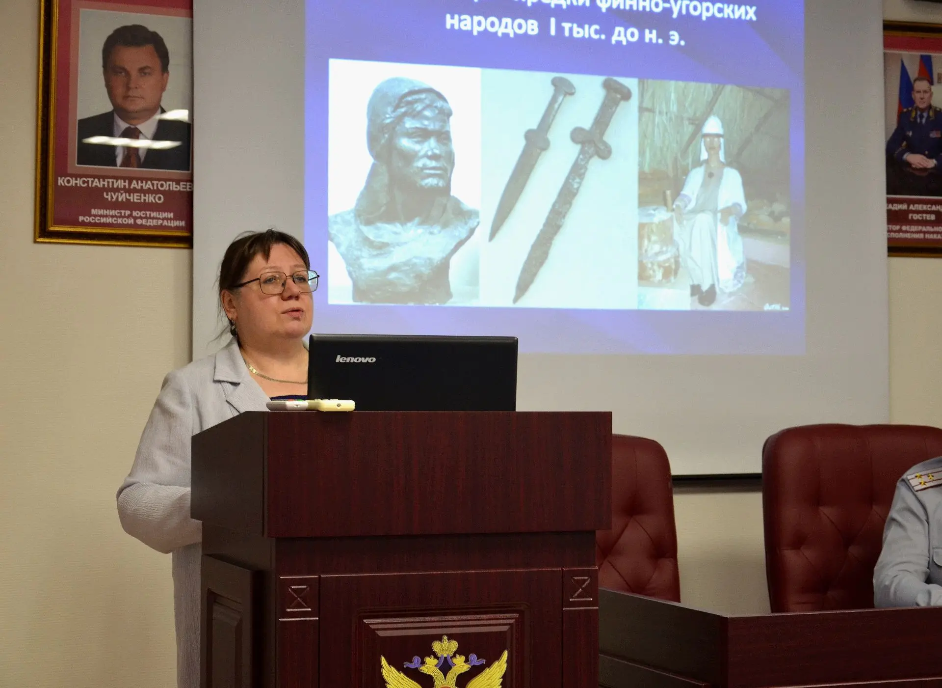 В рамках профессиональной служебной подготовки для постоянного состава Кировского ИПКР ...