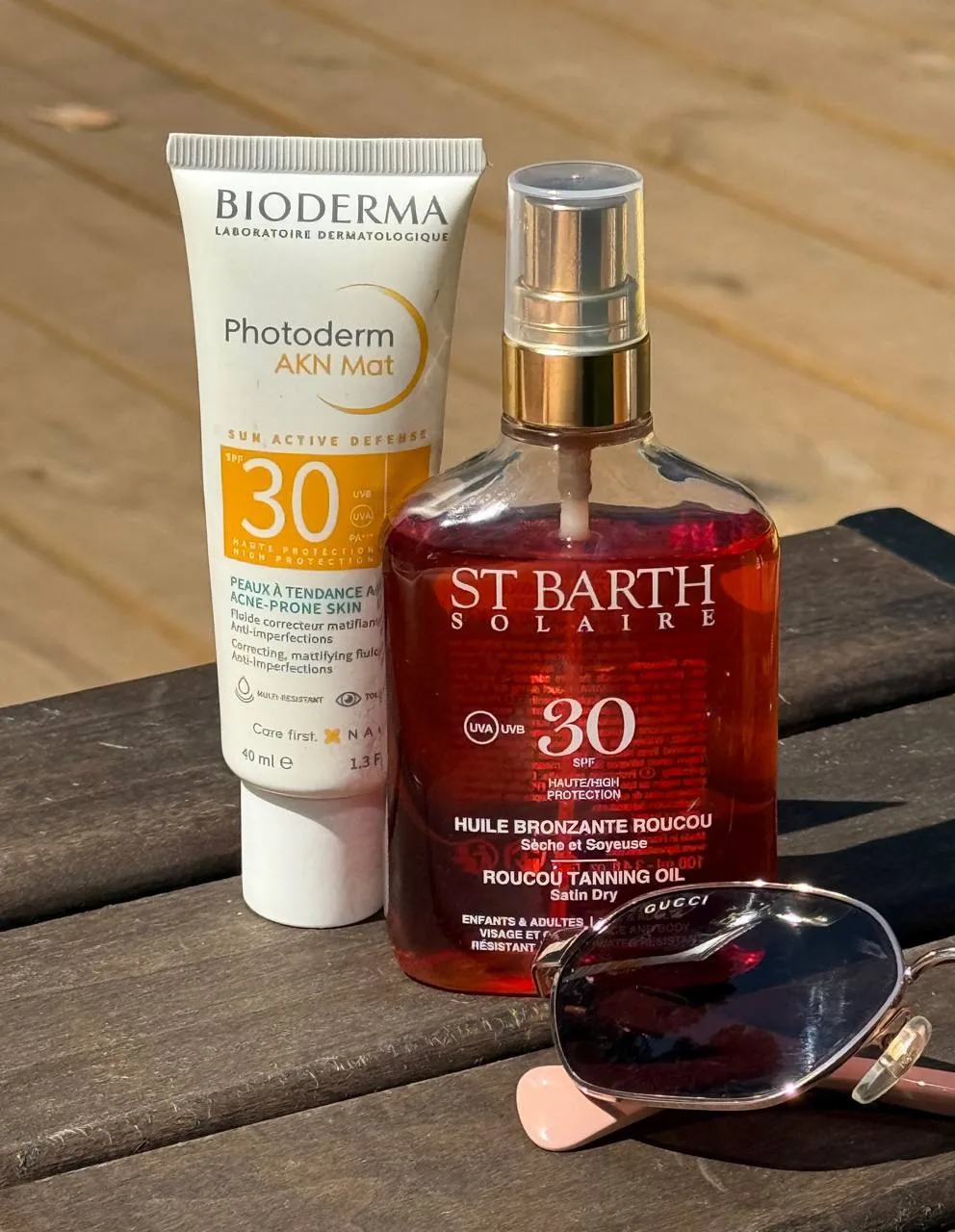 — активное солнце = защита SPF
💛💅

• лицо: крем Bioderma
• тело: масло St.Barth
