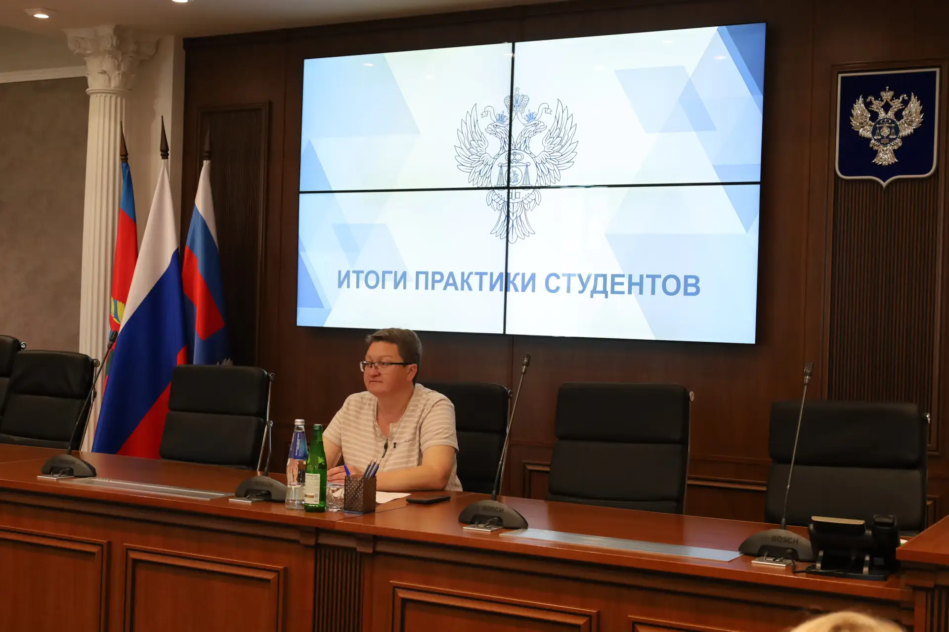4 июня 2026 года в УФК по Алтайскому краю проведен круглый стол                  под руководством за