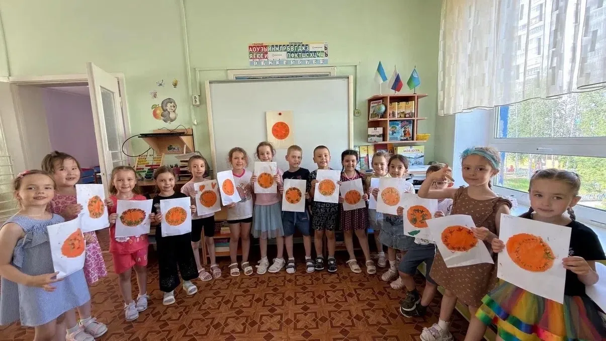 День живописи

🎨В нашем детском саду прошёл День живописи: целый день был посвящён краскам, кистям,