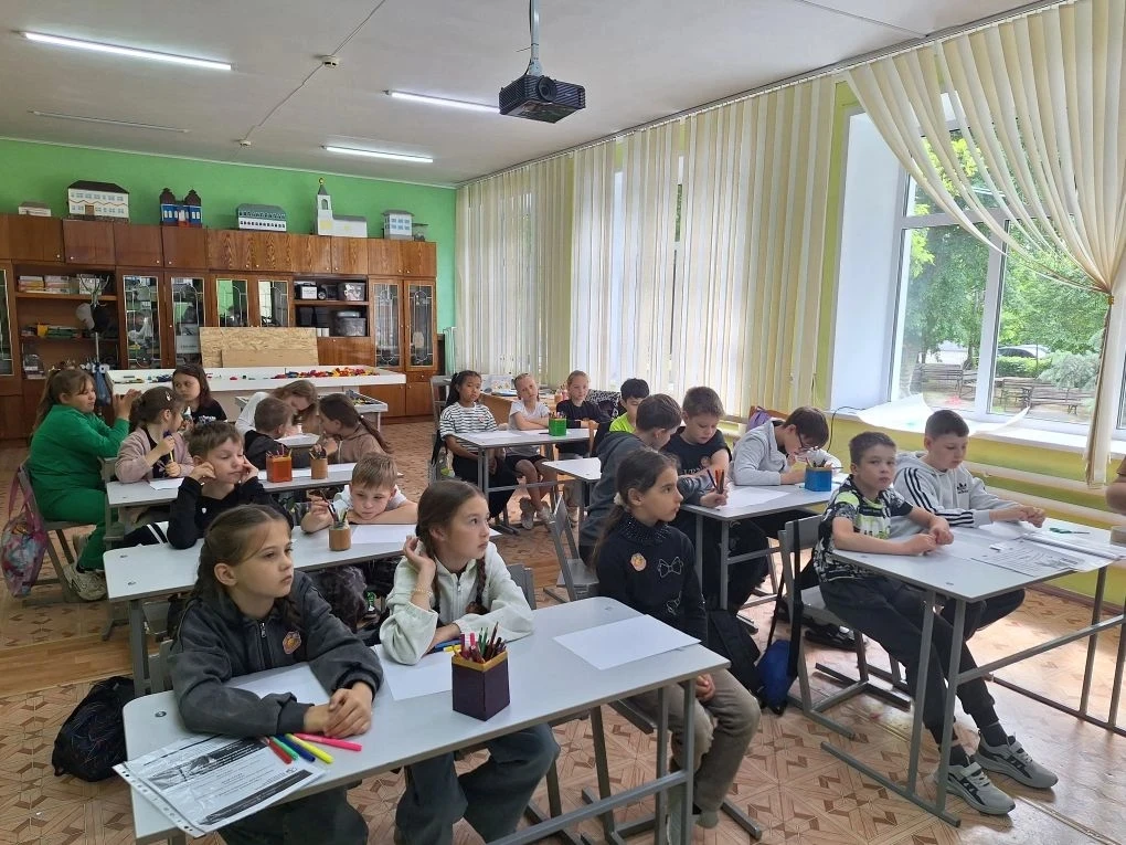 ☝️"Миссия "Безопасное лето"

Лето — это не только время каникул, солнца и свободы, но и период, когд