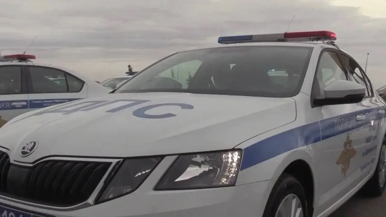 🙏 Белгородские инспекторы ДПС помогли срочно доставить травмированного ребёнка в больницу