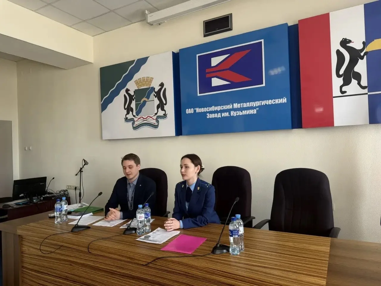 📍Сотрудники прокуратуры совместно со специалистами ПАО «Сбербанк России» провели лекции по правовому