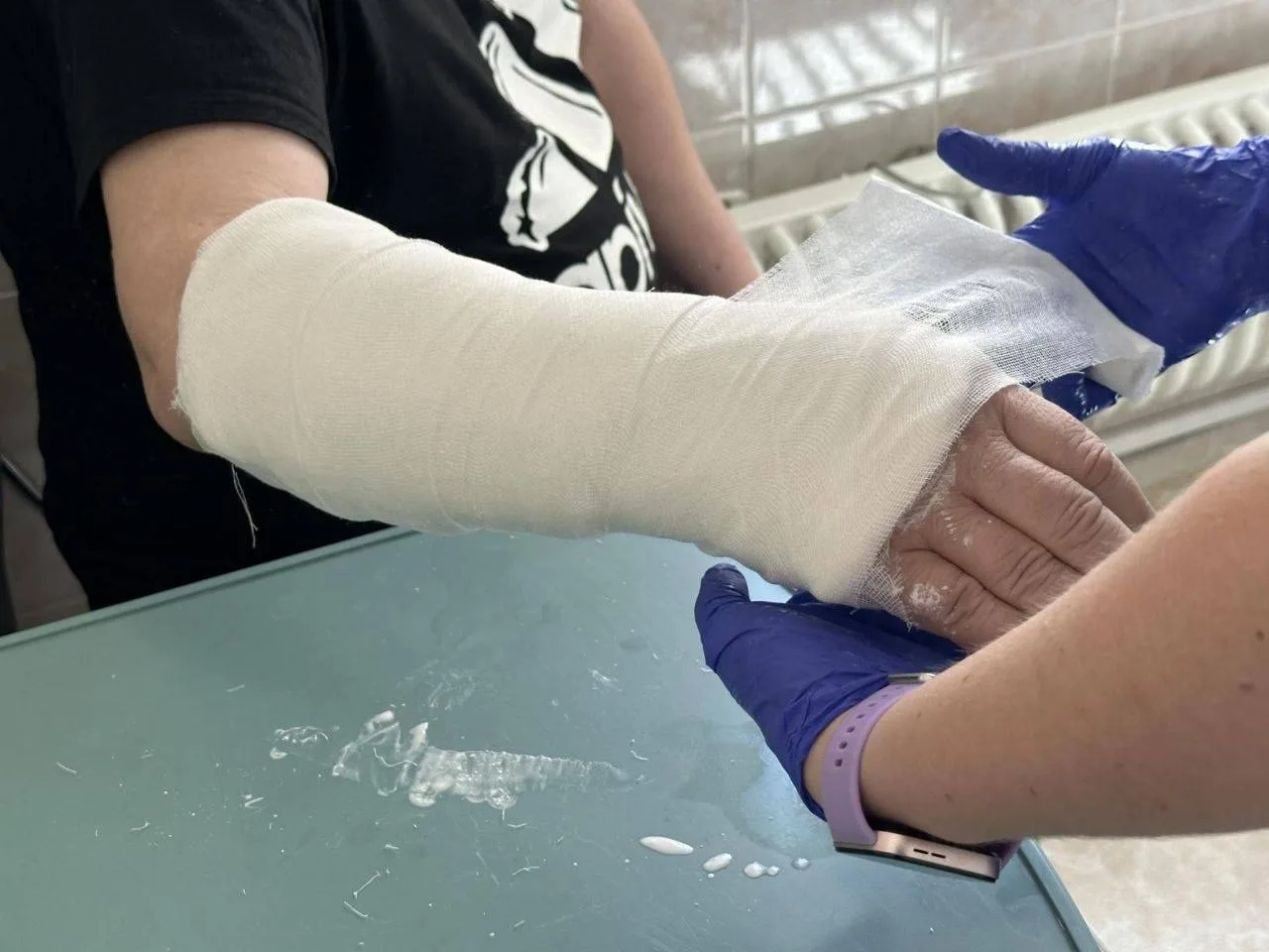 Подольские травматологи отмечают профессиональный праздник на «боевом посту»  Сегодня отмечается Все