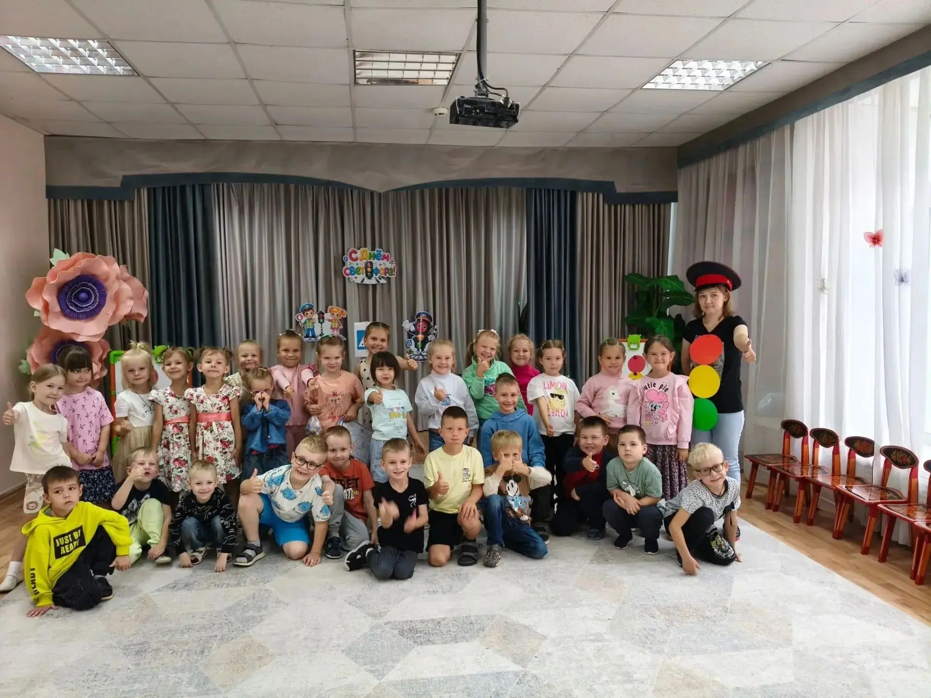 🚦 В нашем детском саду прошло познавательное развлечение «Мой друг - Светофор»!